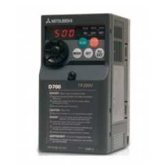 FR-D 700 FREKANS İNVERTERLERİ